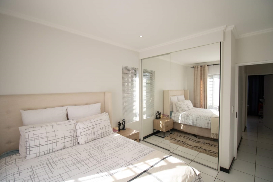 To Let 2 Bedroom Property for Rent in Lonehill Gauteng