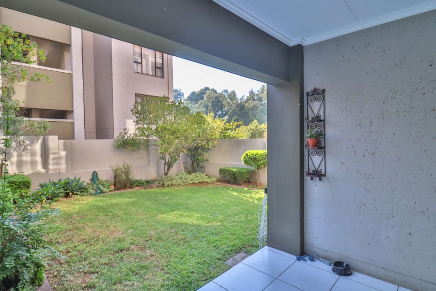 To Let 2 Bedroom Property for Rent in Lonehill Gauteng