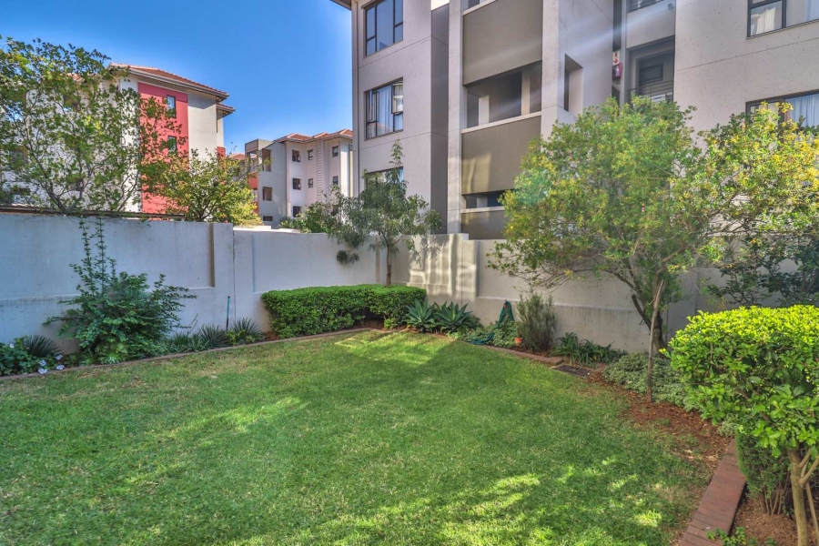 To Let 2 Bedroom Property for Rent in Lonehill Gauteng