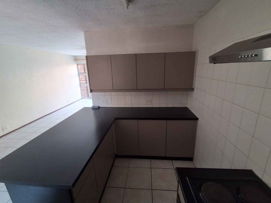 To Let 2 Bedroom Property for Rent in Silverton Gauteng
