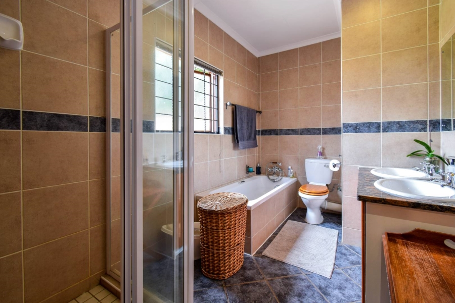 3 Bedroom Property for Sale in Moreleta Park Gauteng