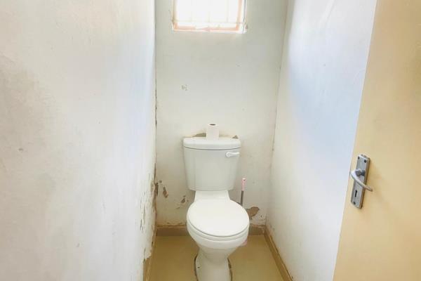 3 Bedroom Property for Sale in Roodepoort Gauteng