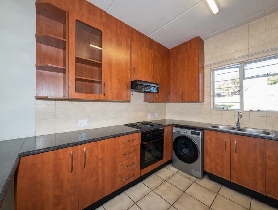 To Let 3 Bedroom Property for Rent in Elandshaven Gauteng