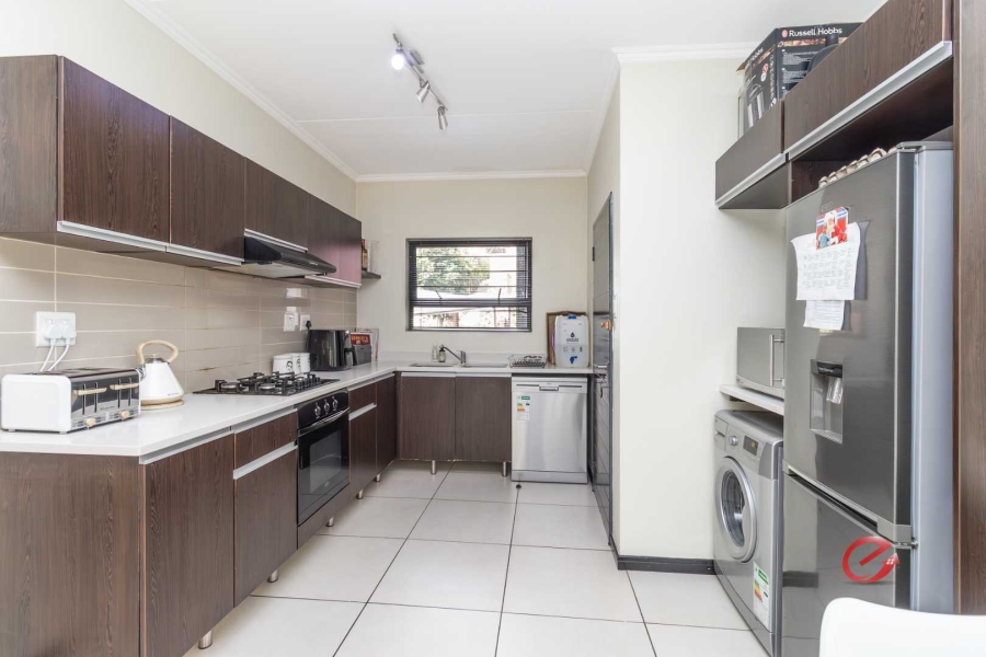 To Let 3 Bedroom Property for Rent in Fourways Gauteng