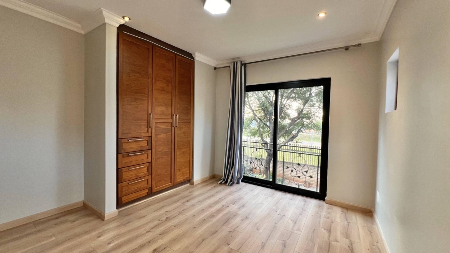 To Let 5 Bedroom Property for Rent in Midlands Estate Gauteng
