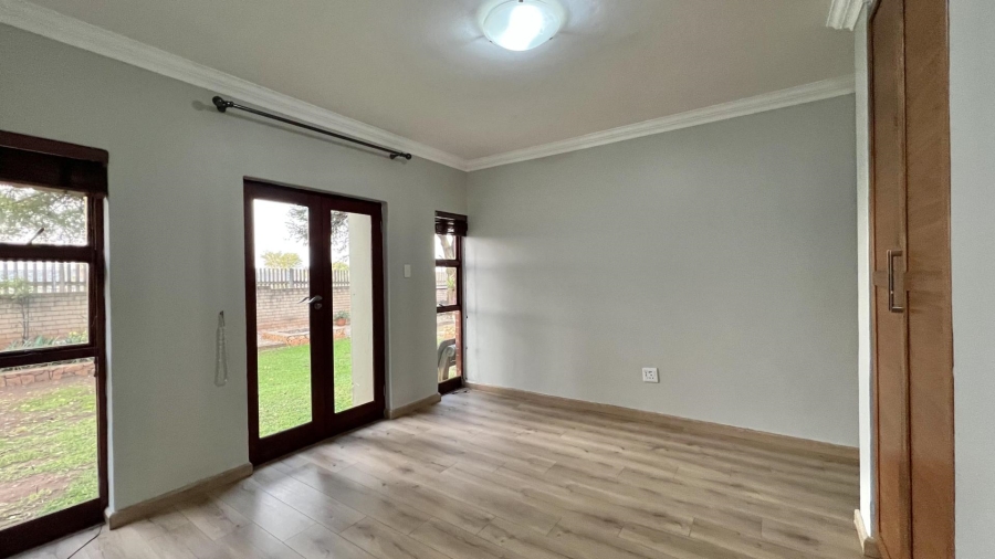 To Let 5 Bedroom Property for Rent in Midlands Estate Gauteng