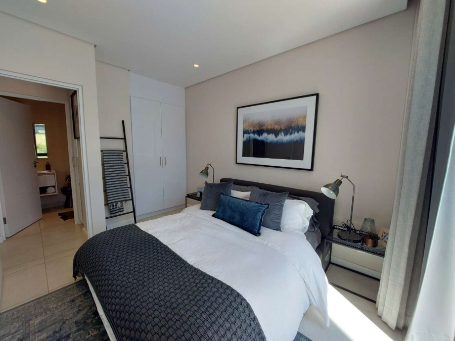 To Let 2 Bedroom Property for Rent in Glenadrienne Gauteng