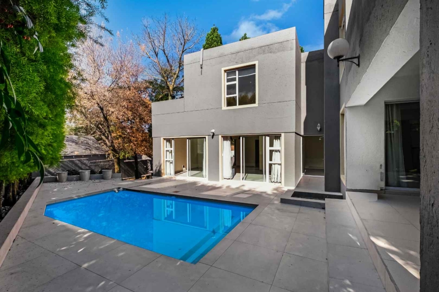 To Let 5 Bedroom Property for Rent in Dainfern Golf Estate Gauteng
