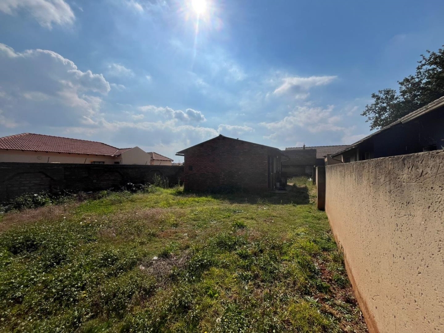 2 Bedroom Property for Sale in Vosloorus Gauteng