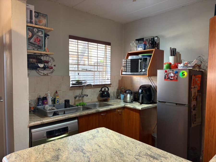 3 Bedroom Property for Sale in Allens Nek Gauteng