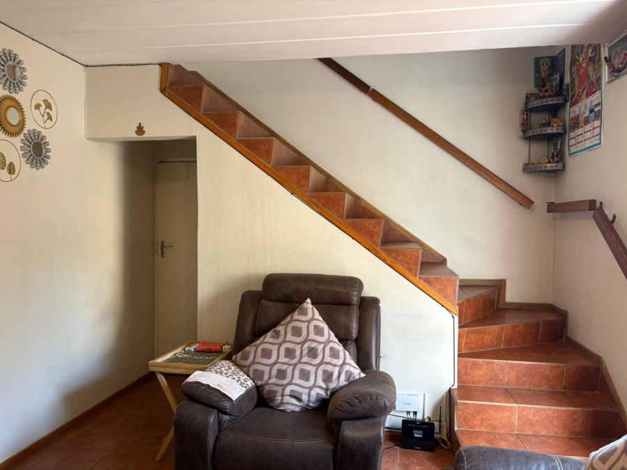 3 Bedroom Property for Sale in Allens Nek Gauteng