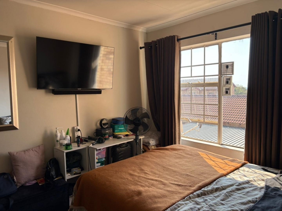 3 Bedroom Property for Sale in Allens Nek Gauteng