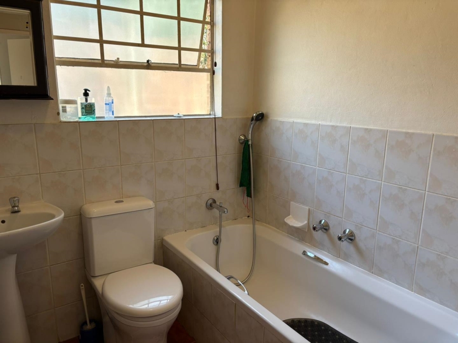 3 Bedroom Property for Sale in Allens Nek Gauteng