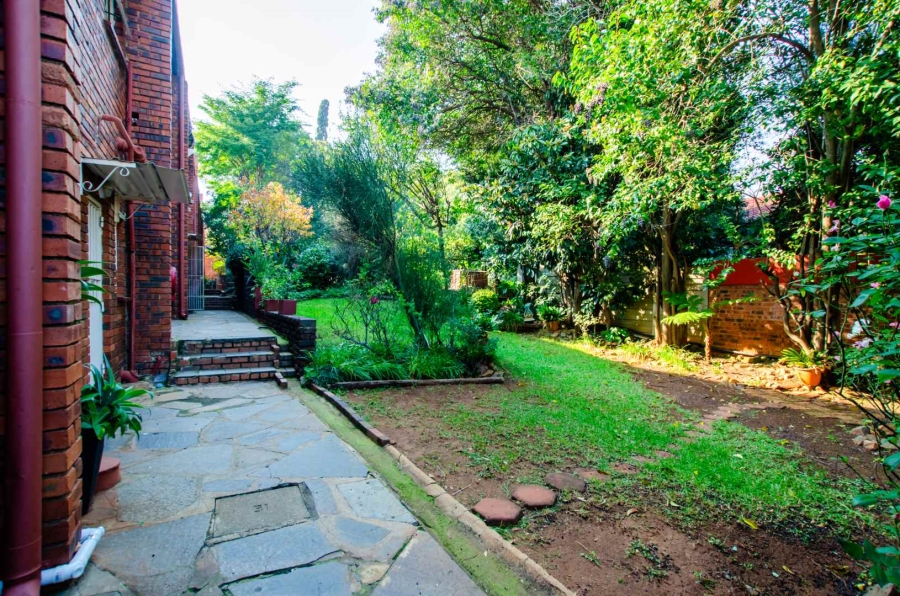 3 Bedroom Property for Sale in Windsor East Gauteng
