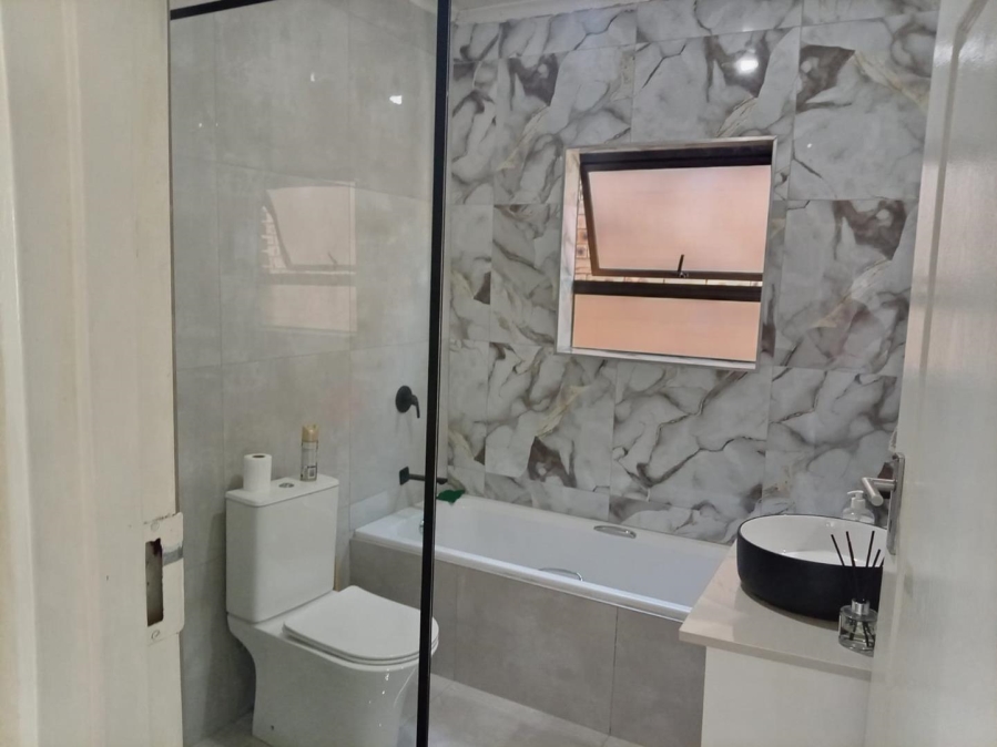 2 Bedroom Property for Sale in Pomona Gauteng