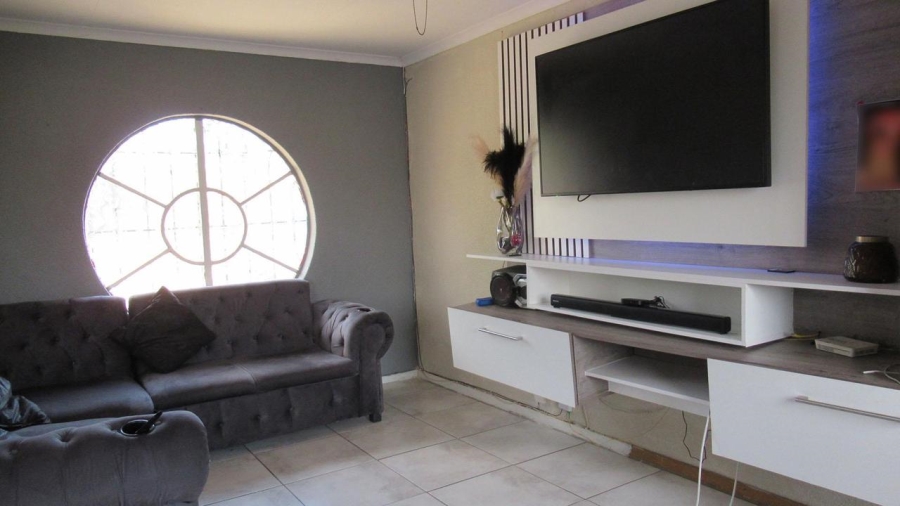 3 Bedroom Property for Sale in Elandspark Gauteng
