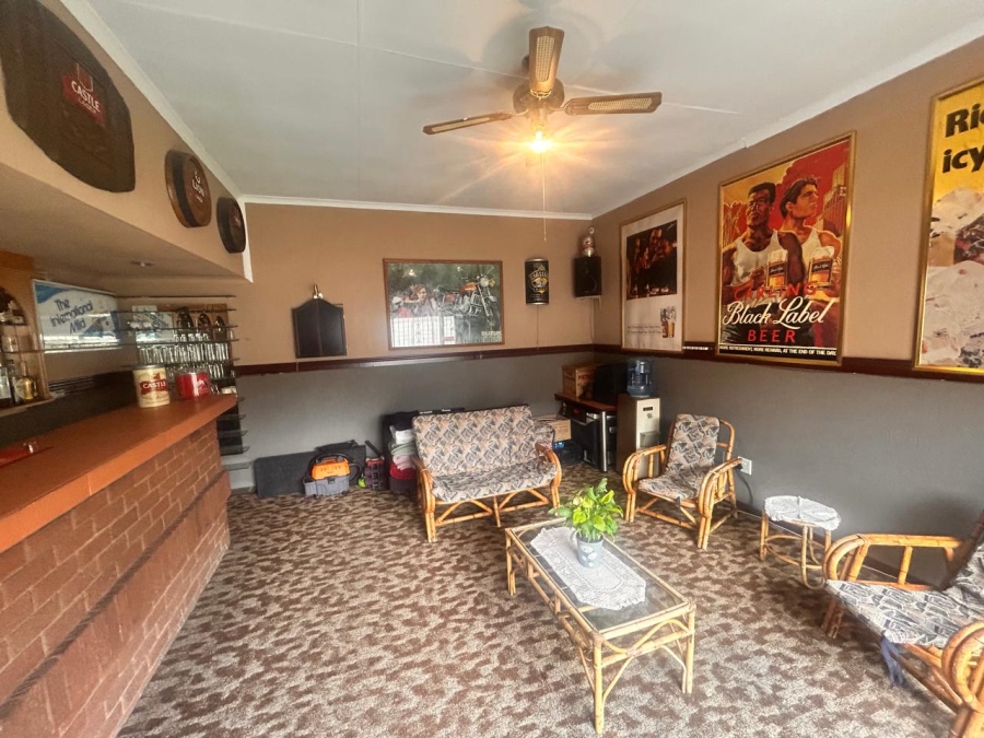 4 Bedroom Property for Sale in Brackenhurst Gauteng