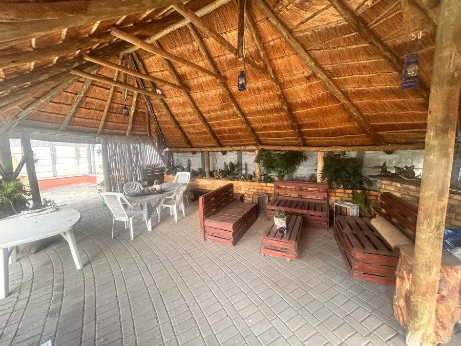 4 Bedroom Property for Sale in Brackenhurst Gauteng