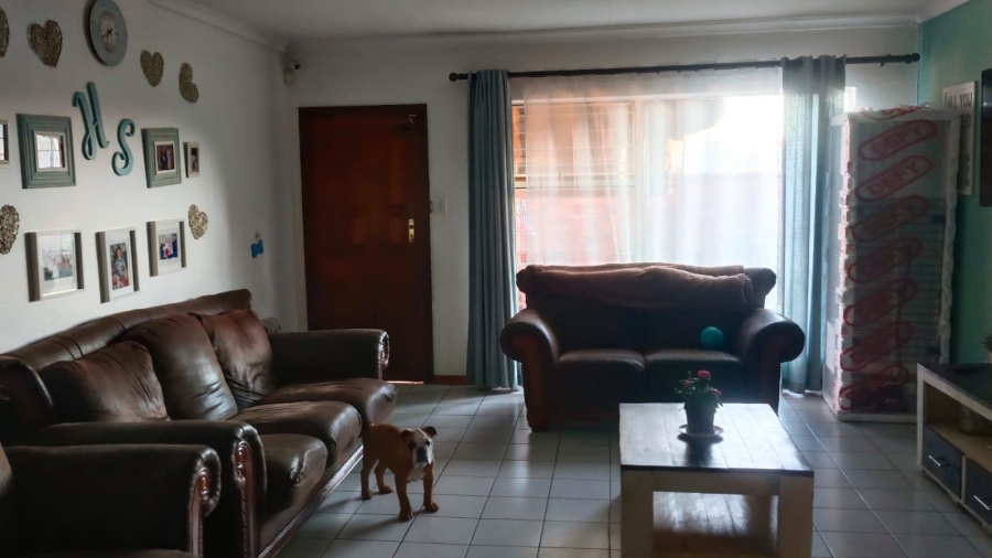 2 Bedroom Property for Sale in Mayberry Park Gauteng