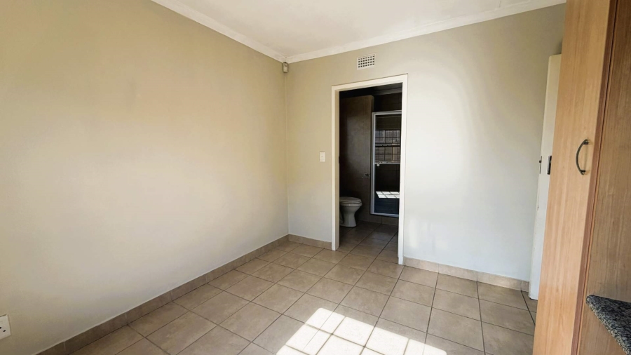 3 Bedroom Property for Sale in Rua Vista Gauteng