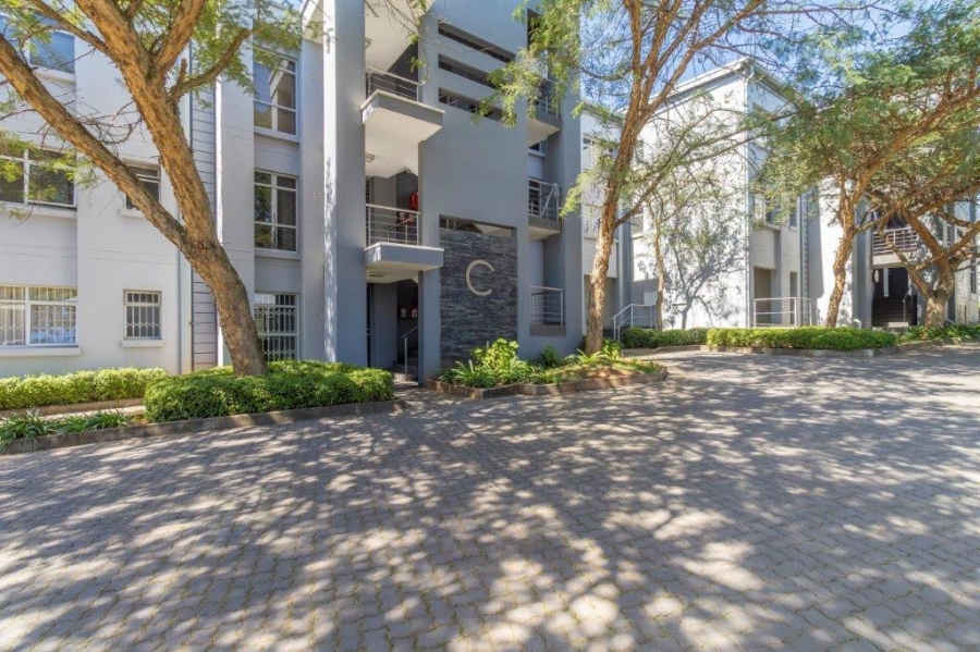 To Let 2 Bedroom Property for Rent in Morningside Gauteng