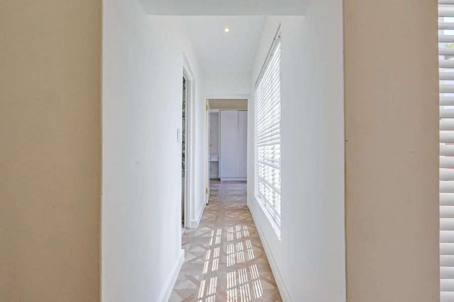 To Let 5 Bedroom Property for Rent in Silver Lakes Gauteng