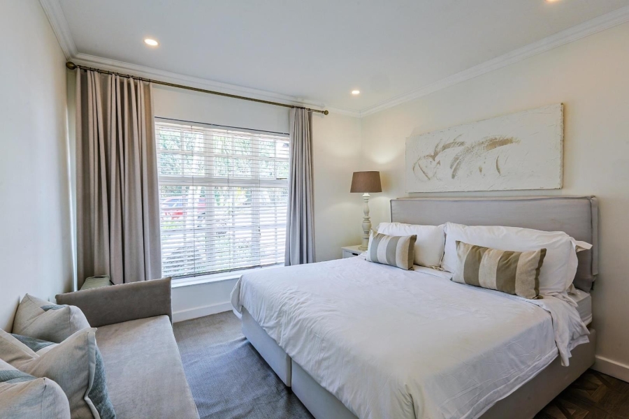 To Let 5 Bedroom Property for Rent in Silver Lakes Gauteng