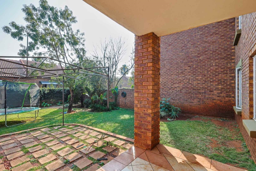 2 Bedroom Property for Sale in Equestria Gauteng