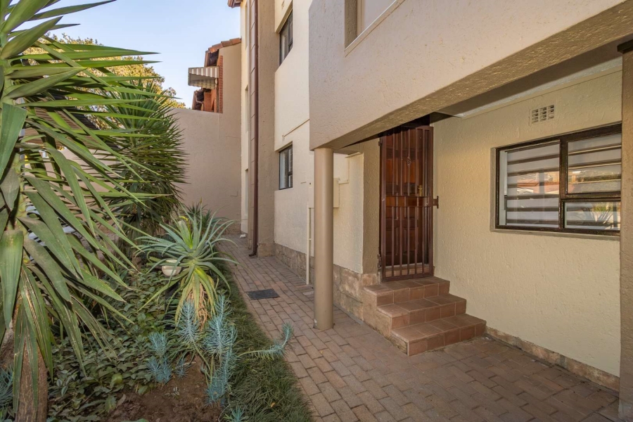 To Let 2 Bedroom Property for Rent in Paulshof Gauteng