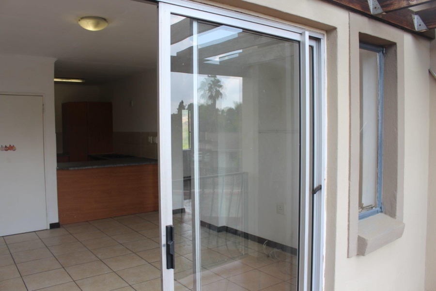 2 Bedroom Property for Sale in Bloubosrand Gauteng