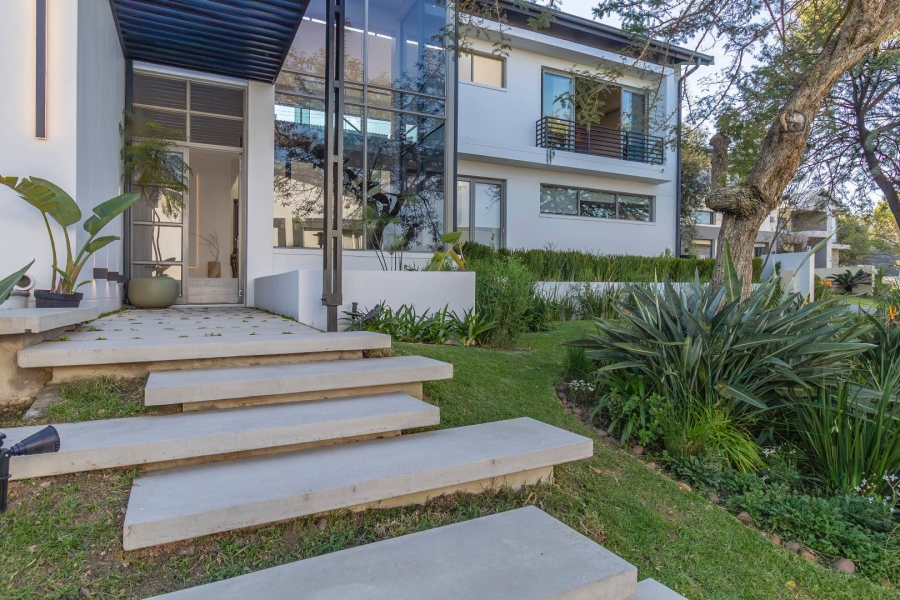 3 Bedroom Property for Sale in Waterfall Country Village Gauteng