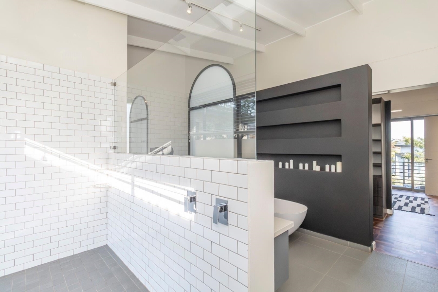 3 Bedroom Property for Sale in Waterfall Country Village Gauteng