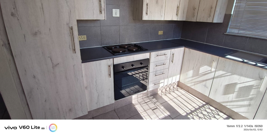 3 Bedroom Property for Sale in Brackenhurst Gauteng