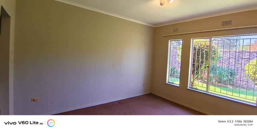 3 Bedroom Property for Sale in Brackenhurst Gauteng