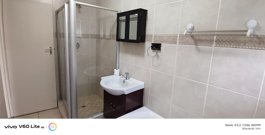 3 Bedroom Property for Sale in Brackenhurst Gauteng