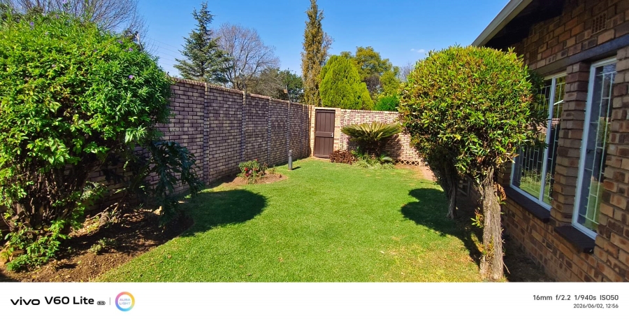 3 Bedroom Property for Sale in Brackenhurst Gauteng