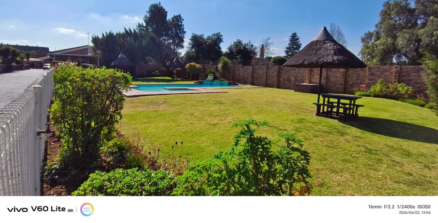 3 Bedroom Property for Sale in Brackenhurst Gauteng