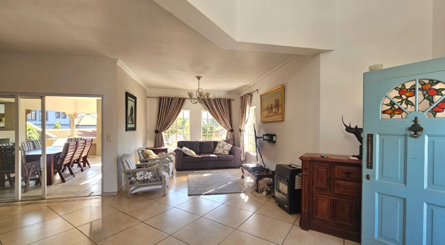 5 Bedroom Property for Sale in Newlands Gauteng