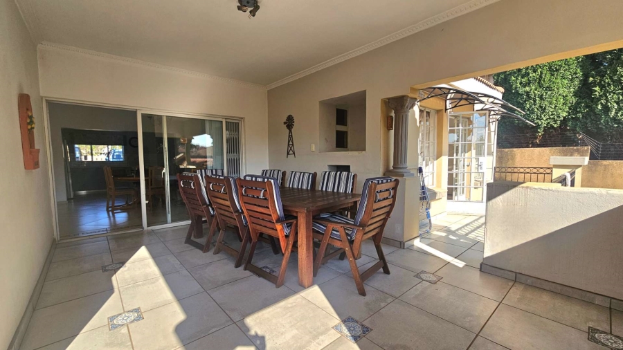 5 Bedroom Property for Sale in Newlands Gauteng