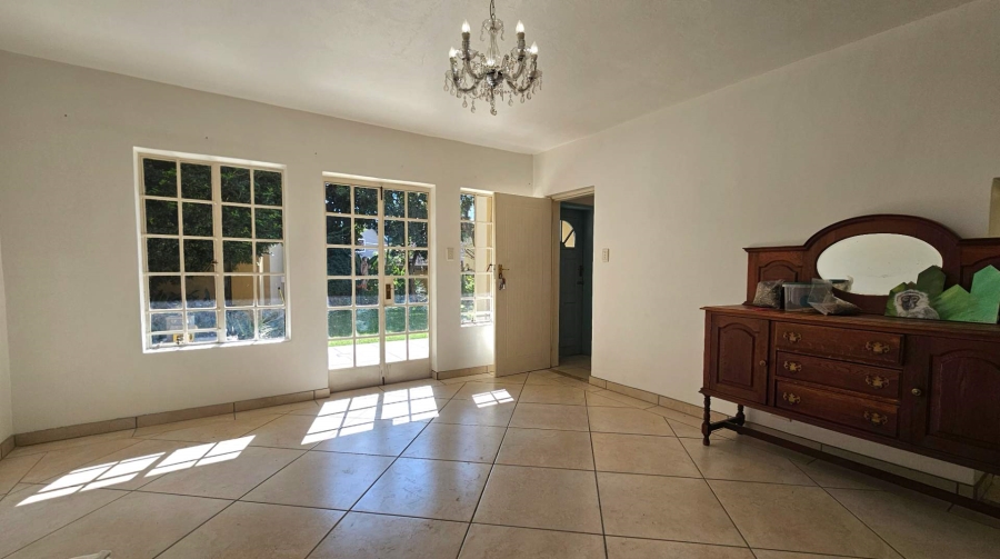 5 Bedroom Property for Sale in Newlands Gauteng