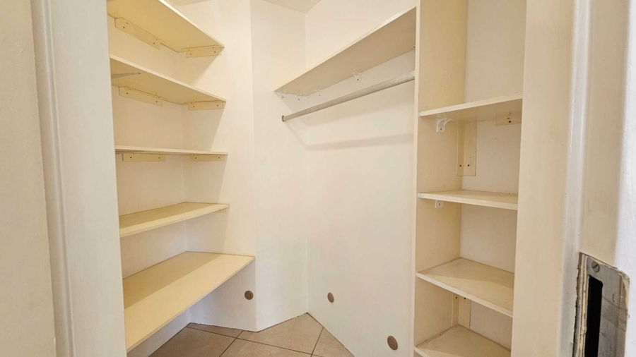 5 Bedroom Property for Sale in Newlands Gauteng