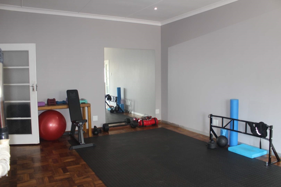 To Let Commercial Property for Rent in Queenswood Gauteng