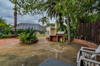 5 Bedroom Property for Sale in Wierdapark Gauteng