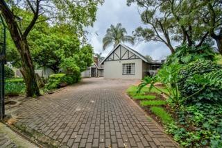 5 Bedroom Property for Sale in Wierdapark Gauteng