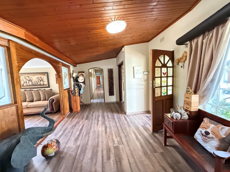 6 Bedroom Property for Sale in Florida Park Gauteng