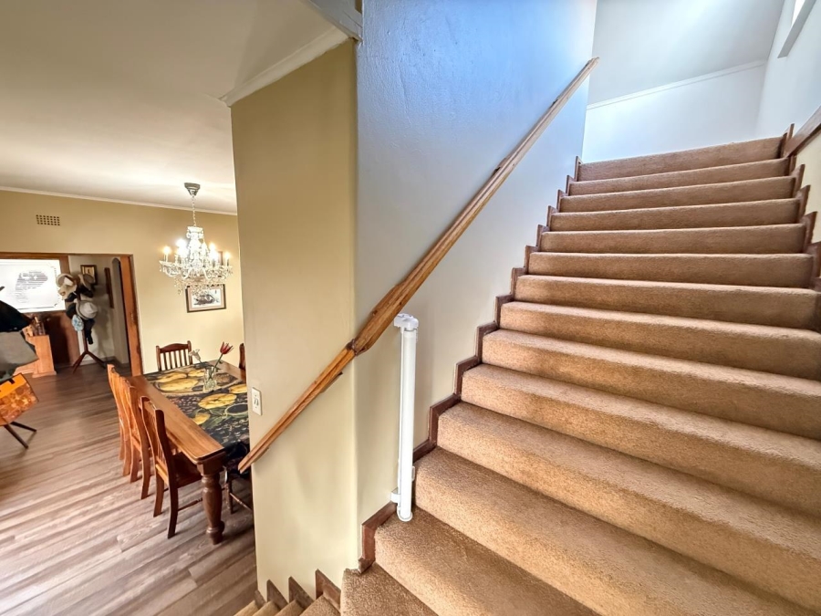 6 Bedroom Property for Sale in Florida Park Gauteng