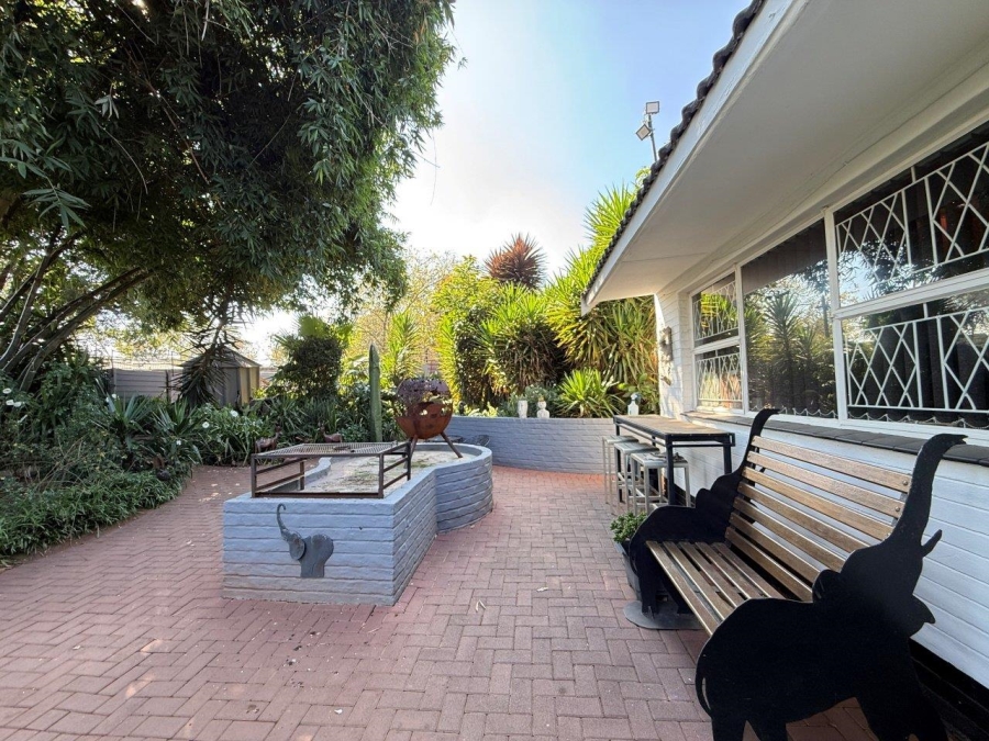 6 Bedroom Property for Sale in Florida Park Gauteng