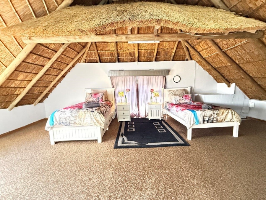 6 Bedroom Property for Sale in Florida Park Gauteng