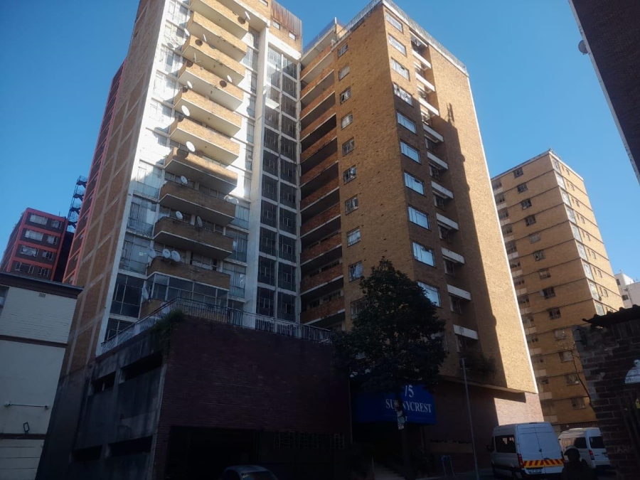1 Bedroom Property for Sale in Hillbrow Gauteng