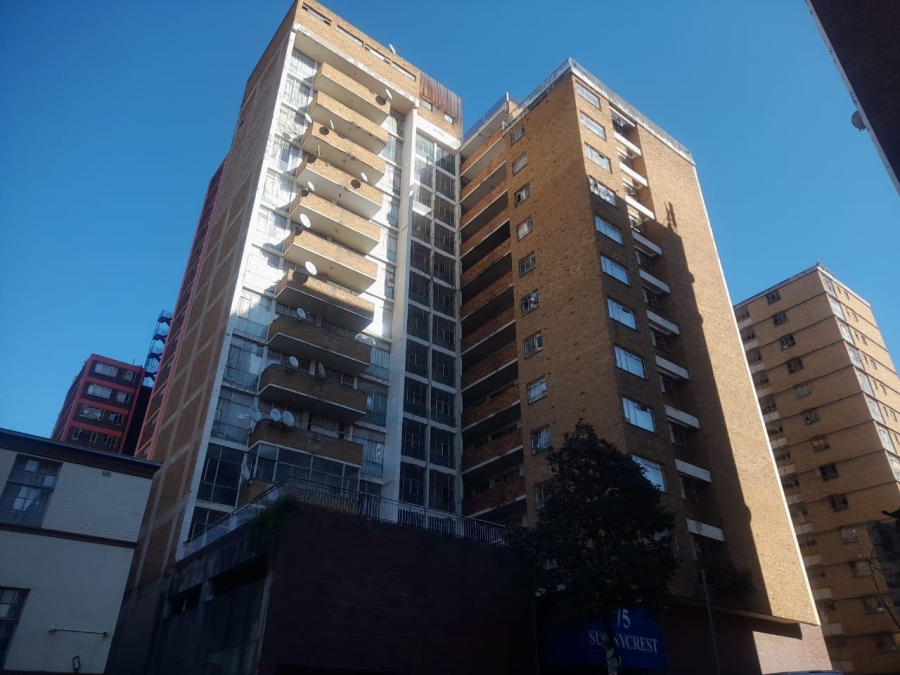 1 Bedroom Property for Sale in Hillbrow Gauteng